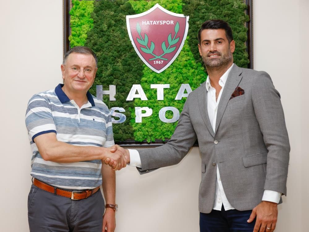 Volkan Demirel resmen Hatayspor'da 2