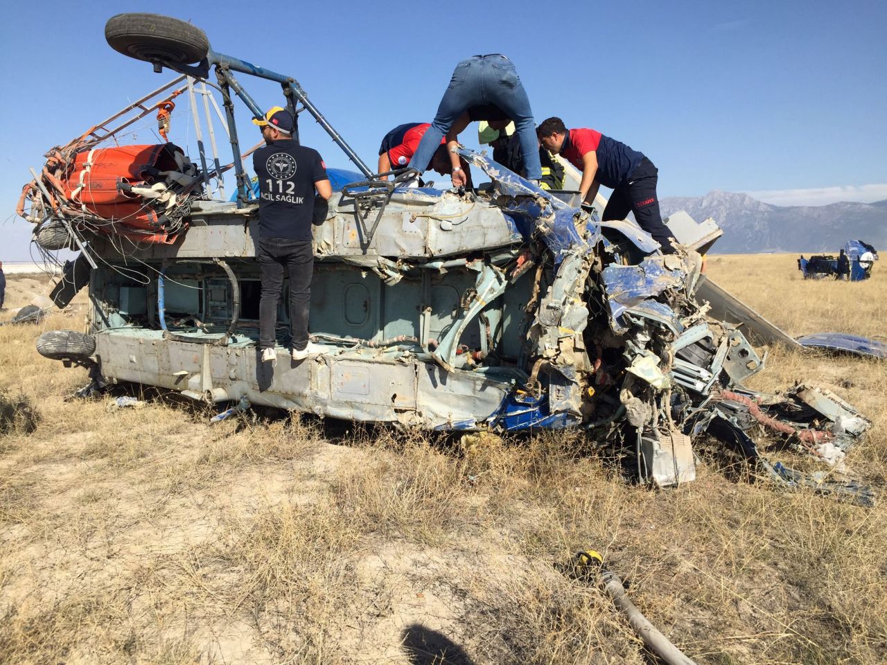 Helikopter kazasında hayatını kaybedenlerin kimlikleri belli oldu! 7