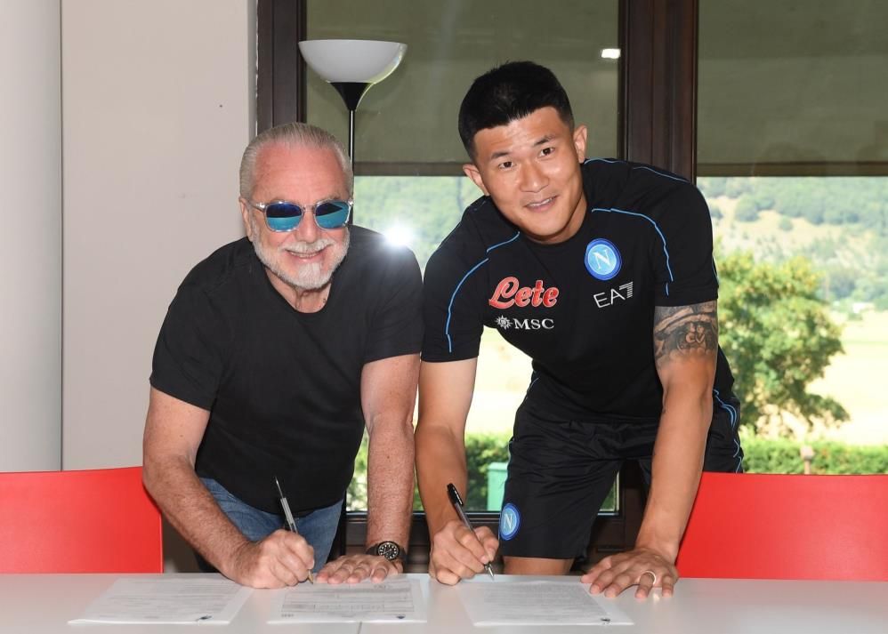 Kim Min-jae, devre arasında dünya devine gidiyor! 1