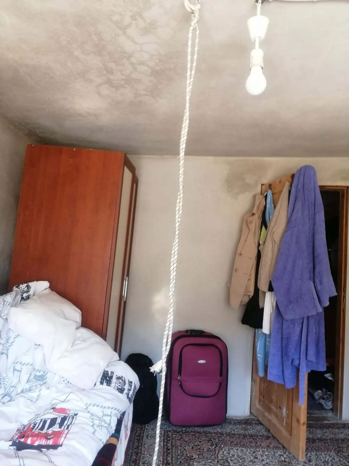 Liseli kız intihara kalkıştı! İğrenç olayı çizdiği resimlerle anlatmış... 10