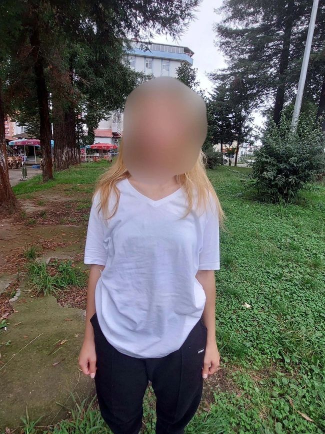 Liseli kız intihara kalkıştı! İğrenç olayı çizdiği resimlerle anlatmış... 9