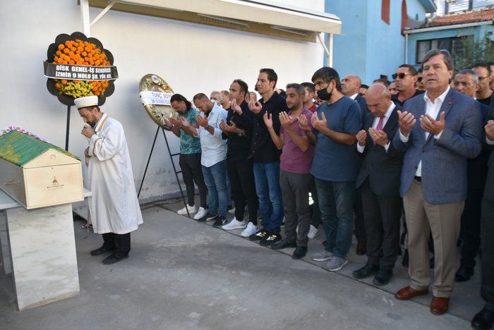 İzmir'de ihmal ölüm getirdi... Acılı aileden Soyer'e tepki: Personel altına bez bağlayıp çalışıyor! 9
