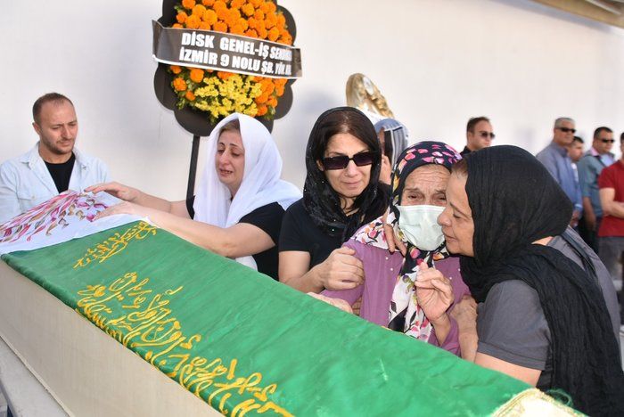 İzmir'de ihmal ölüm getirdi... Acılı aileden Soyer'e tepki: Personel altına bez bağlayıp çalışıyor! 6