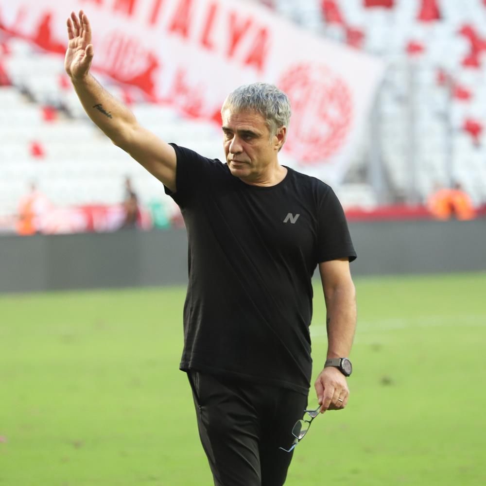 Milli Takım'da Ersun Yanal sesleri! Sosyal medyada akılalmaz çılgınlık... 1