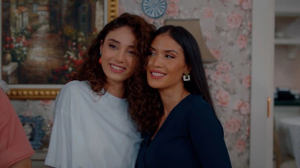 Yeni Sezonun Galibi Belli Oldu! Ne Yasak Elma Kaldı, Ne Kardeşlerim! Tozu Dumana Katıp Birinci Oldu! 3
