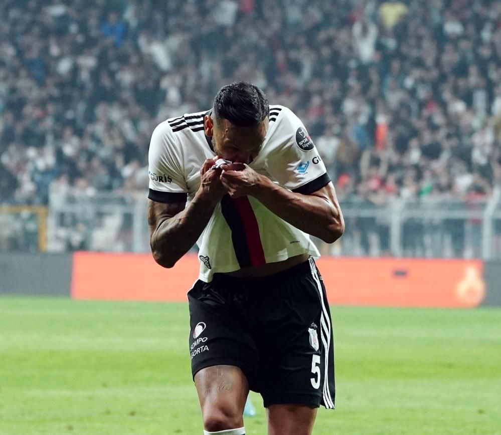 Fenerbahçe derbisinde Josef'e özel görev 2