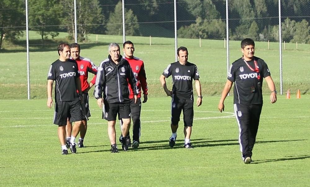 TFF'den A Milli Futbol Takımı'nda hocalık görevi için sürpriz görüşme 4