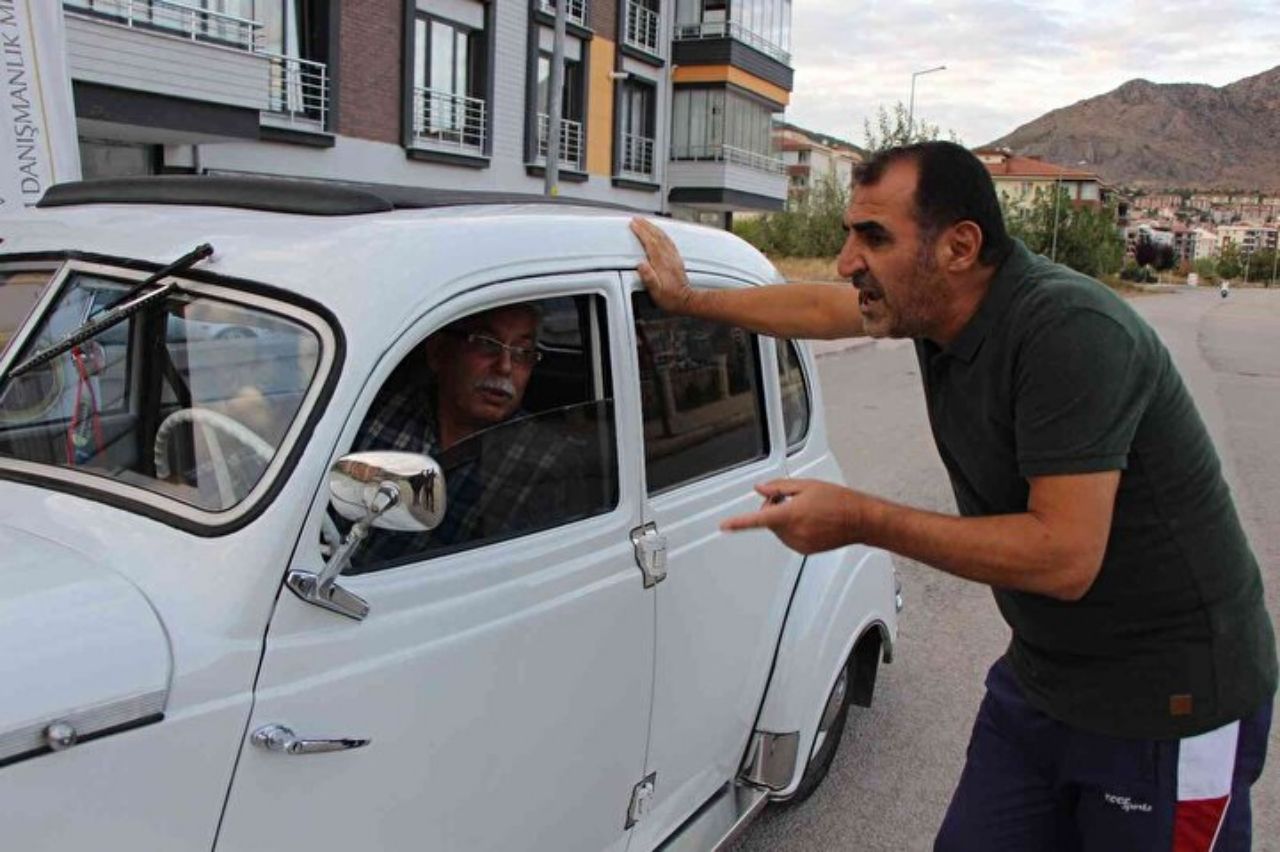 2 bin TL’ye aldığı otomobilin değeri 1.5 milyon oldu 1