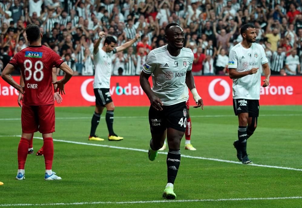 İşte Beşiktaş'ın Fenerbahçe derbisi için vereceği prim! 3