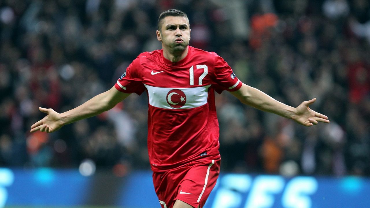 Burak Yılmaz'dan, Fatih Terim'e kırgın mısın sorusuna olay yanıt: Herkes, her şeyi biliyor... 8