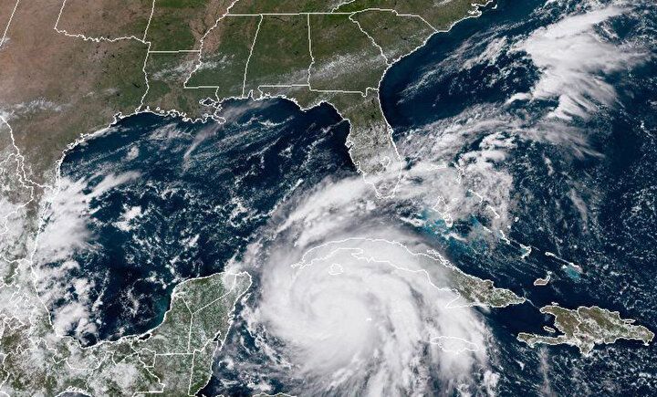 Ian Kasırgası Florida’yı vurdu! Evler yıkıldı, elektrikler kesildi! İşte bölgeden korkunç görüntüler... 3