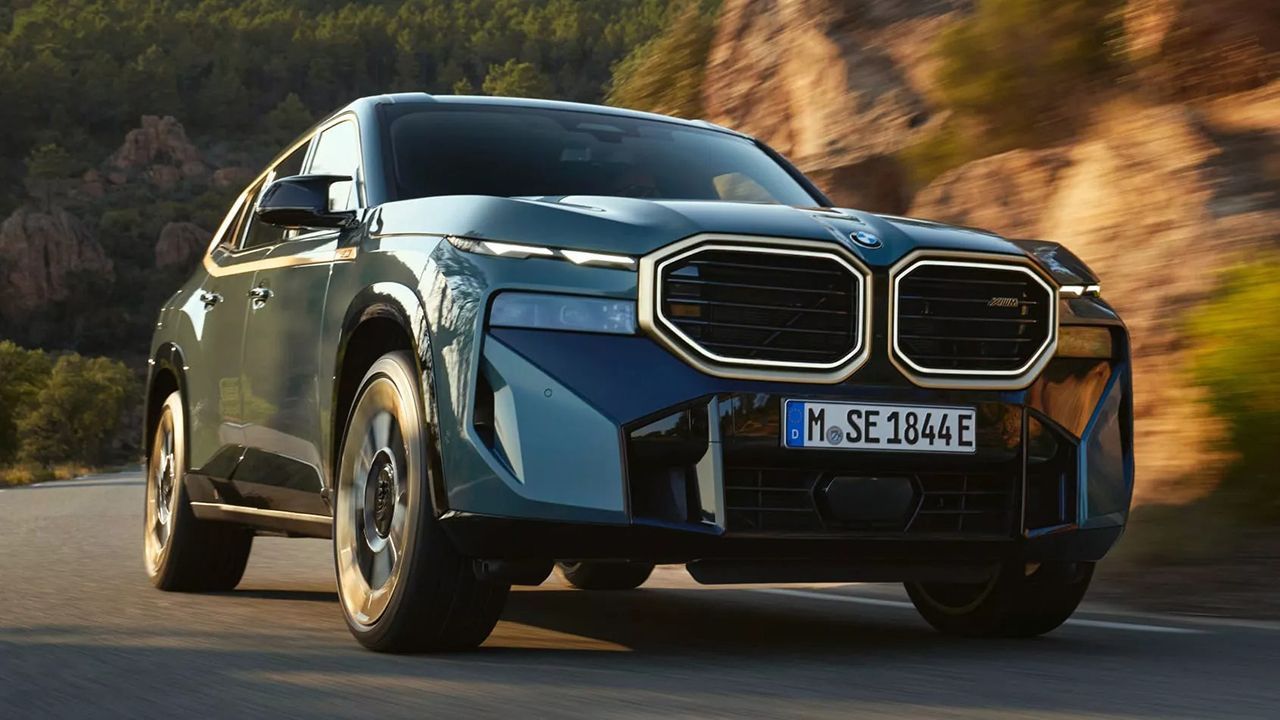BMW M serisi 50. yılına özel yeni elektrikli SUV modelini tanıttı 1