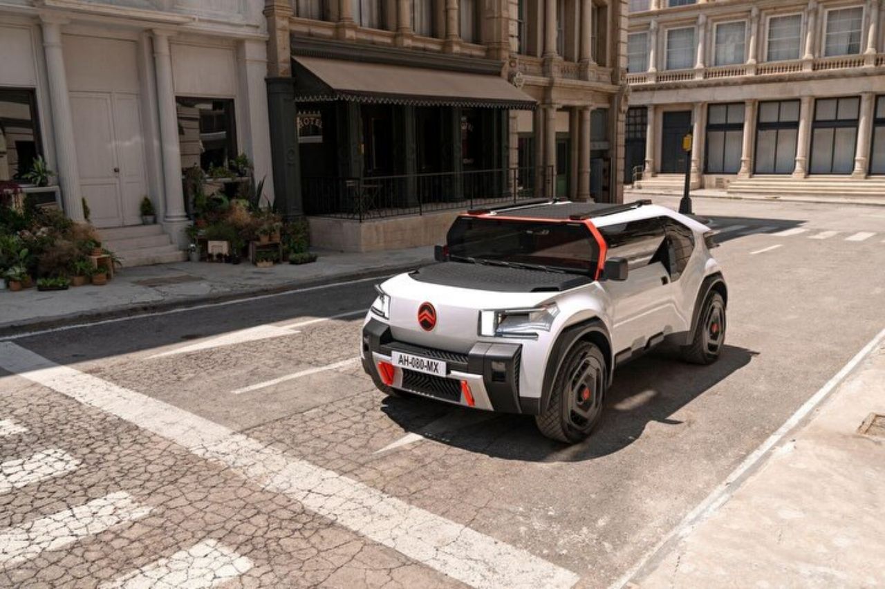 Ultra hafif yapısıyla sınırları zorlayan elektrikli otomobil! Citroen Oli 1