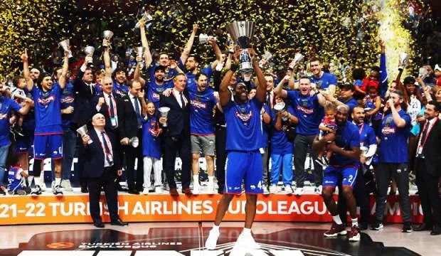 Ergin Ataman bir ilki başarmak istiyor! Bir kez daha EuroLeauge şampiyonluğu rekoru getirecek 11