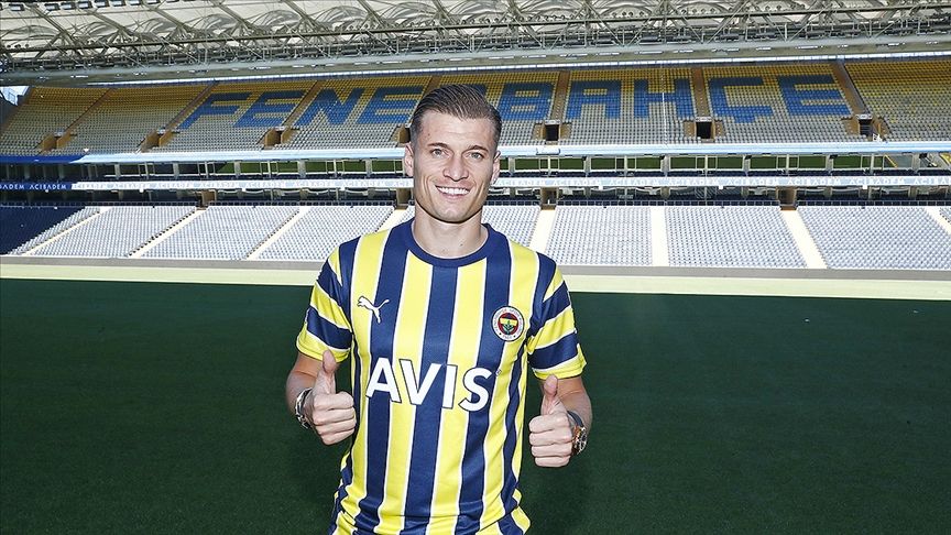 Fenerbahçe'nin yıldızı Ezgjan Alioski, Beşiktaş derbisine bileniyor: Hep birlikte savaşacağız 3
