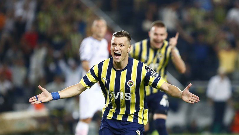 Fenerbahçe'nin yıldızı Ezgjan Alioski, Beşiktaş derbisine bileniyor: Hep birlikte savaşacağız 5