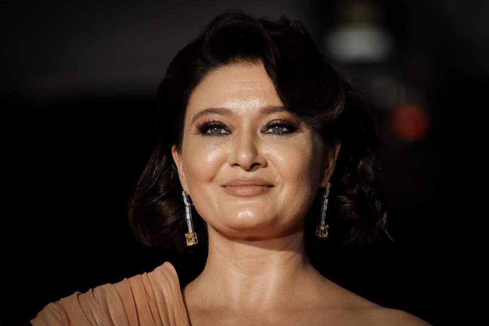 59. Antalya Altın Portakal Film Festivali açılış töreni kırmızı halı geçişiyle başladı 6