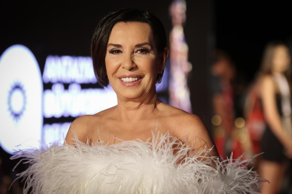 59. Antalya Altın Portakal Film Festivali açılış töreni kırmızı halı geçişiyle başladı 5