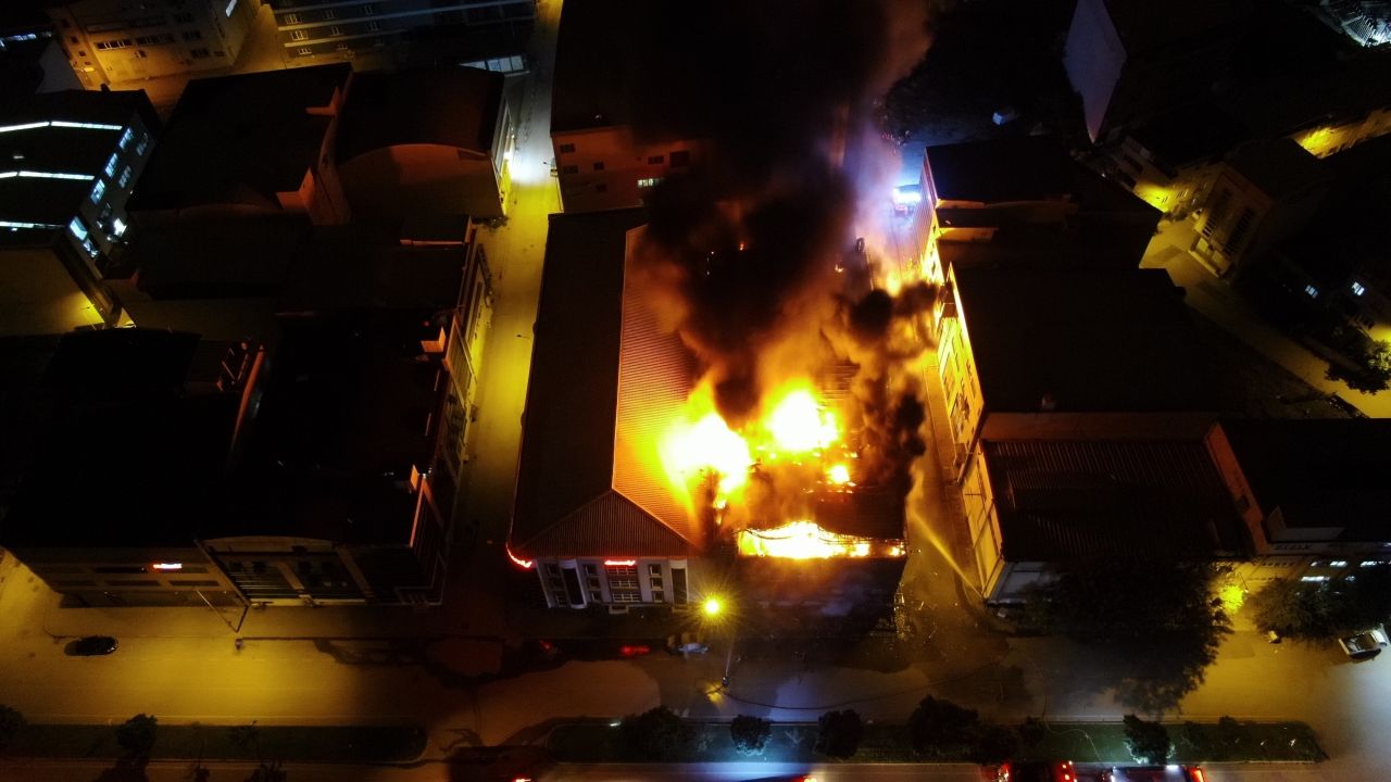 Bursa'da korkunç yangın! Alevler şehrin her yerinden görüldü... 3