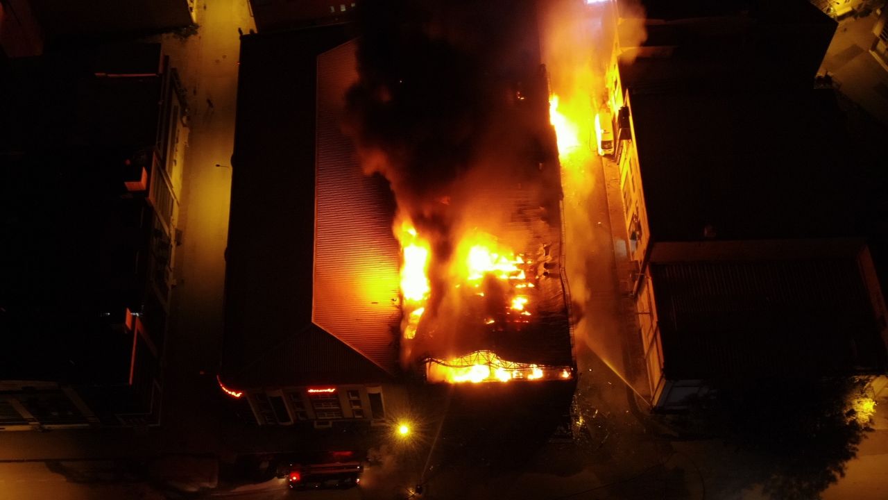Bursa'da korkunç yangın! Alevler şehrin her yerinden görüldü... 7
