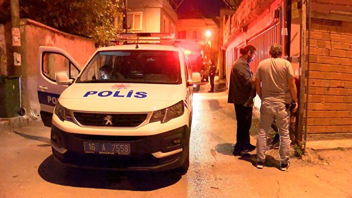 Mahalleli, dövüp zincirle direğe astı! Yanındaki notlar şaşırttı... 8