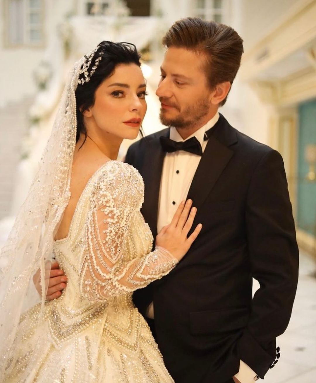 İddialar doğru çıktı! Merve Boluğur ile Mert Aydın bugün evleniyor 12