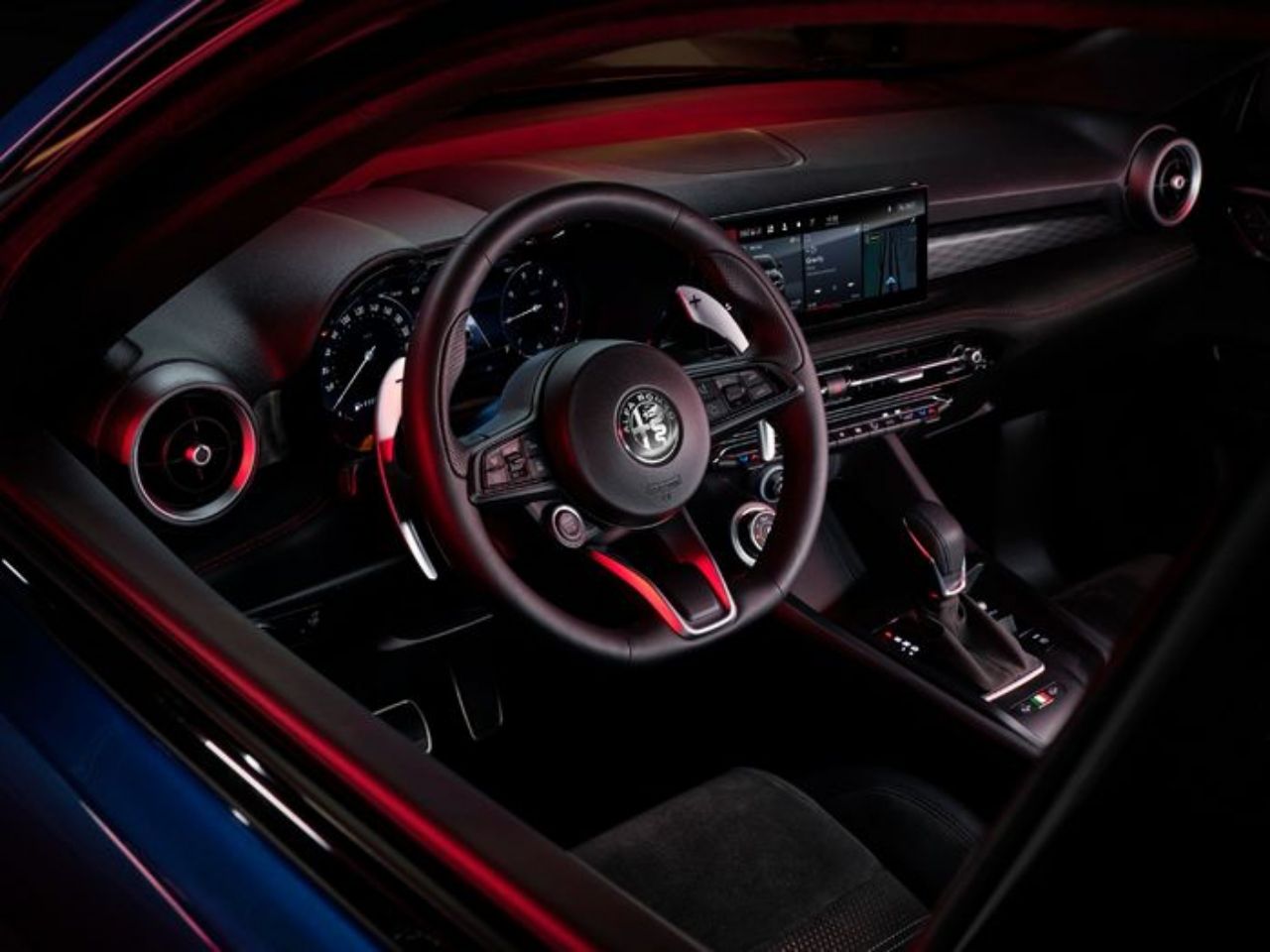 Alfa Romeo ilk SUV modeli Tonale’yi Türkiye’de satışa sundu 2
