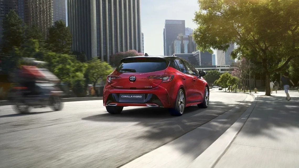 Toyota Modelleri İçin Çılgın İndirim Geldi! Toyota Yeni Fiyat Listesinde Her Modelde Ucuzluk Yağıyor 24
