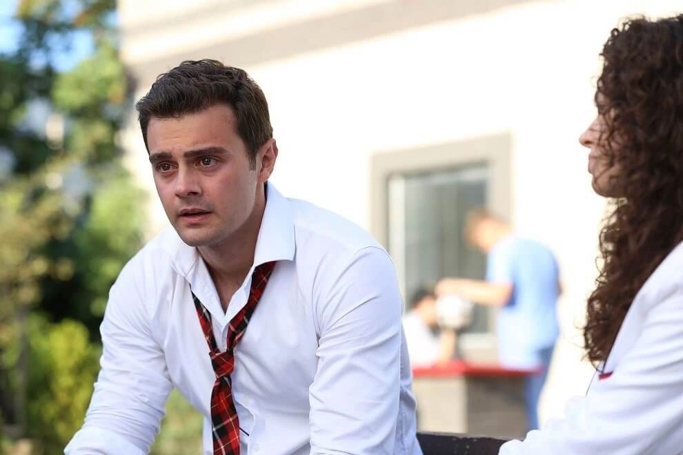Televizyonun En Çok İzlenen Dizisi Zirveyi Kaptırmadı! 24