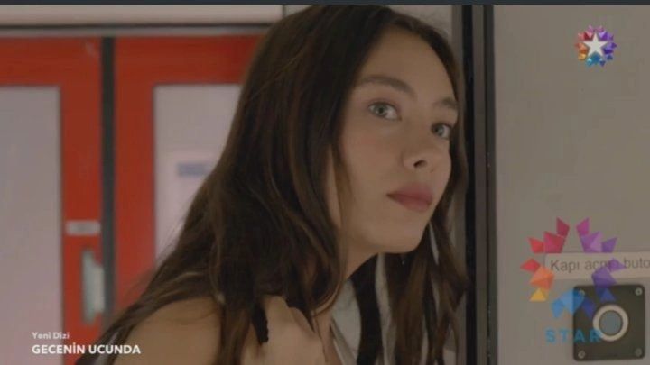 Neslihan Atagül, Gecenin Ucunda Macide'yle Parladı! Ekrana Döner Dönmez Zirveye Yerleşti 8