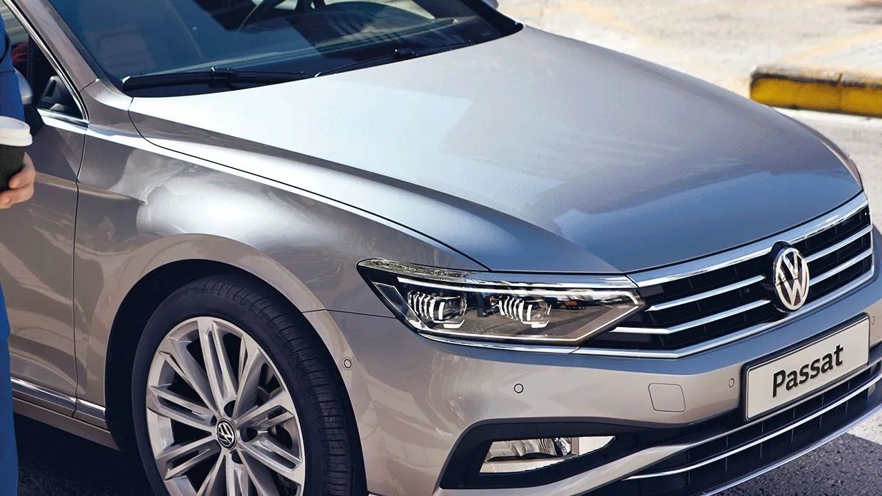 Volkswagen Passat Son Fiyat Listesiyle SUV'lara Kafa Tutuyor! Bu Yılın Sonunda Son Kez Banttan İniyor 6