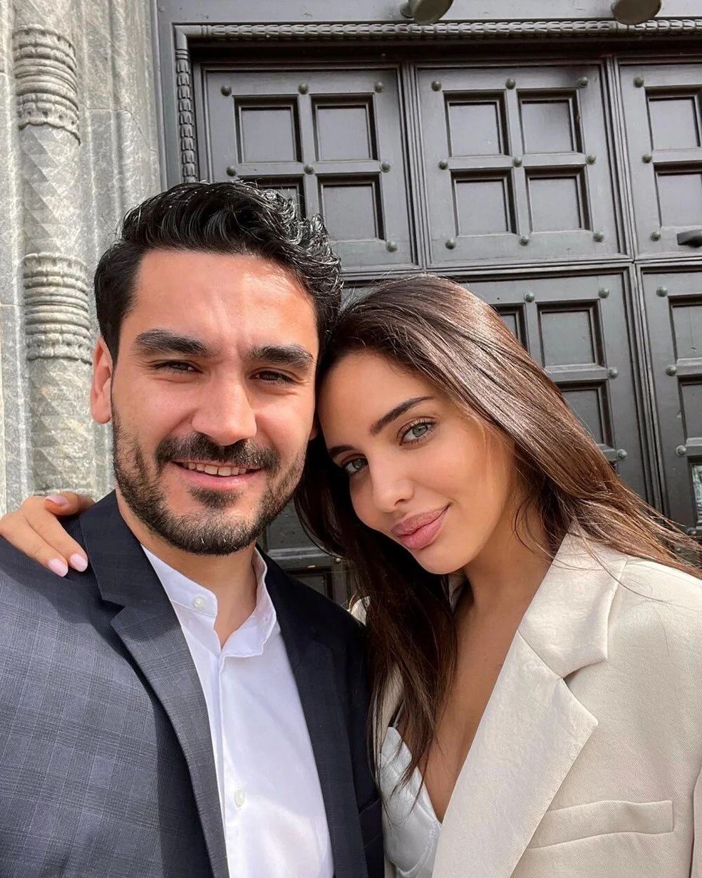 İlkay Gündoğan’ın eşi Sara Arfaoui, Manchester’ı karıştırdı! O paylaşıma tepki yağıyor 1