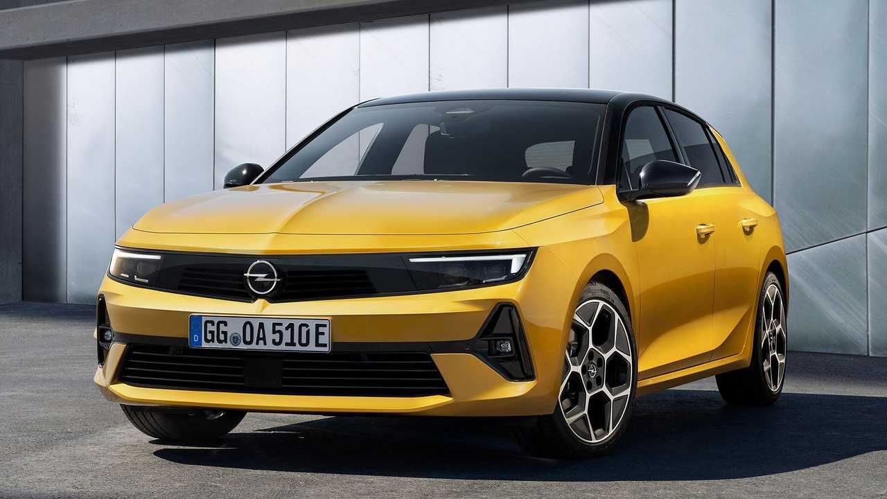 2022 yılının en iyi aile otomobili seçildi: Opel Astra 1