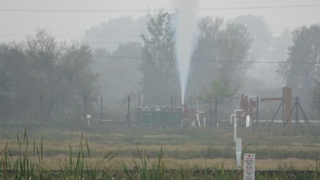 Düzce'de doğal gaz paniği! Binlerce öğrenci tahliye edildi... 2