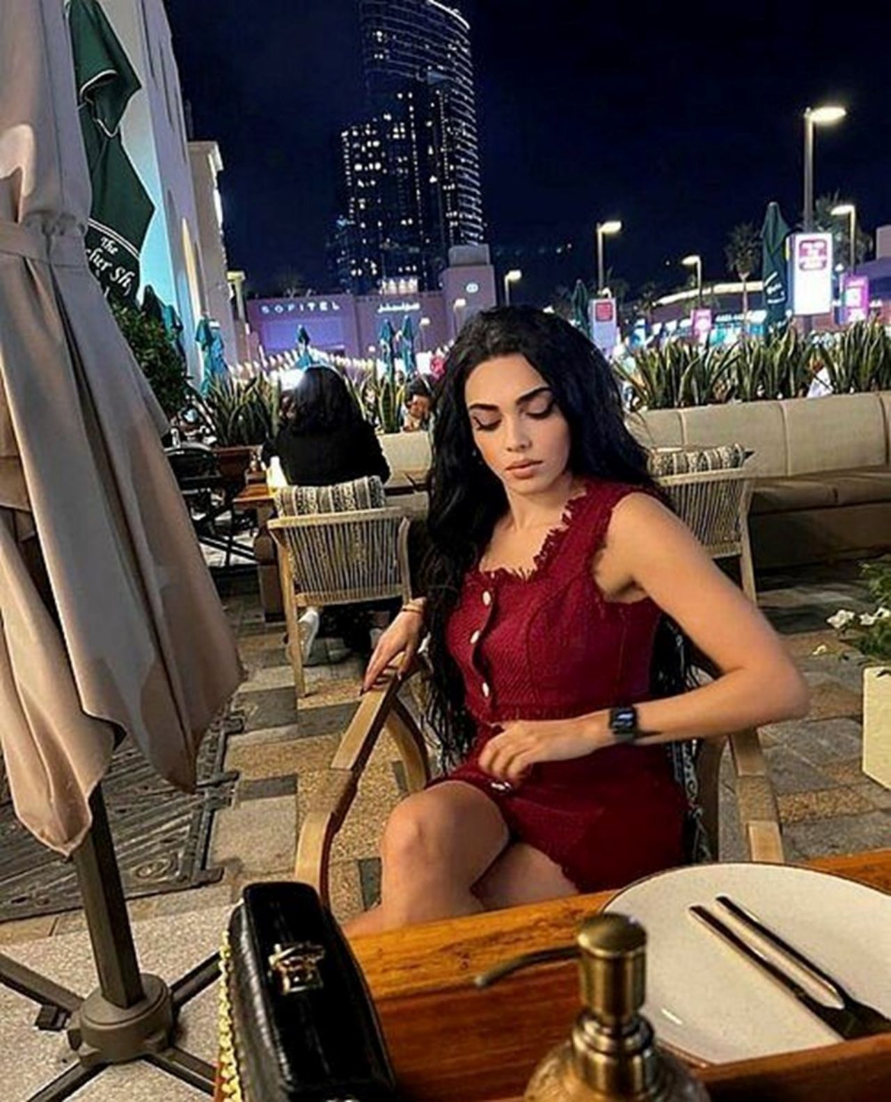 Azeybaycanlı şarkıcı İstanbul’da darp edildi 4