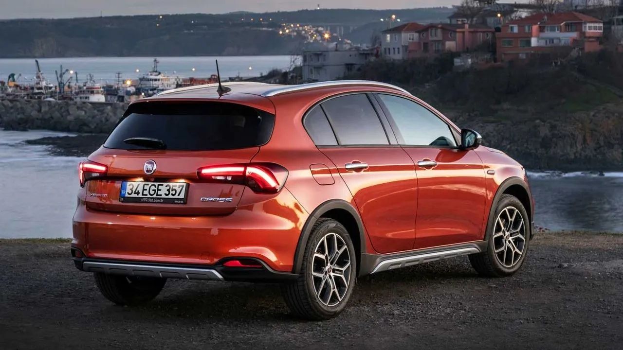Fiat Türkiye'nin En Ucuz SUV Modelini Satışa Çıkardı! Fiat Egea Cross Fiyat Listesi Kaçmaz 14