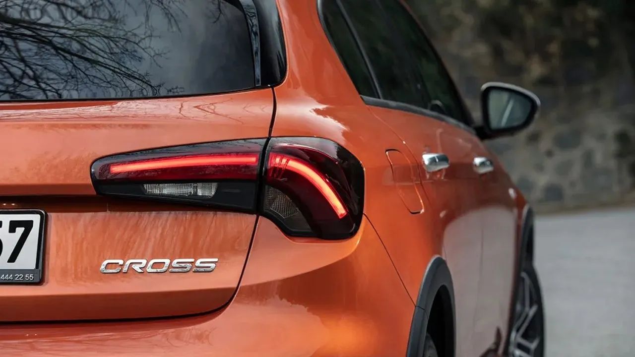 Fiat Türkiye'nin En Ucuz SUV Modelini Satışa Çıkardı! Fiat Egea Cross Fiyat Listesi Kaçmaz 15