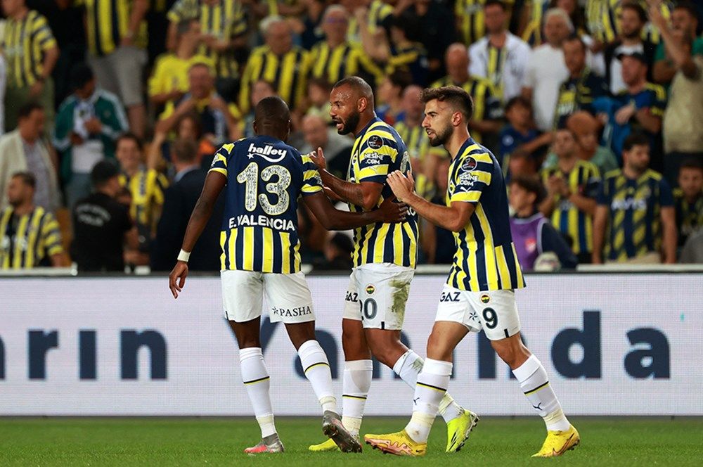 UEFA kulüpler sıralaması güncellendi! Fenerbahçe, Jorge Jesus'la tırmanışa geçti... 12