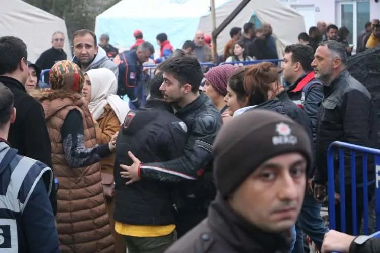 Bartın'daki maden patlamasından geriye kalan acı görüntüler! 28