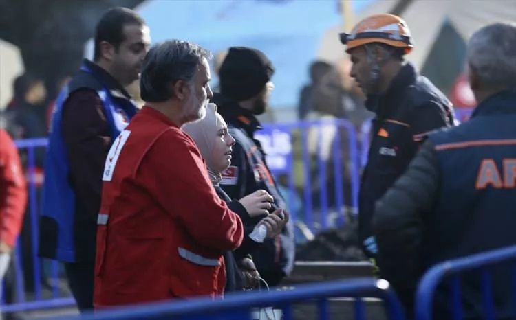 Bartın'daki maden patlamasından geriye kalan acı görüntüler! 13