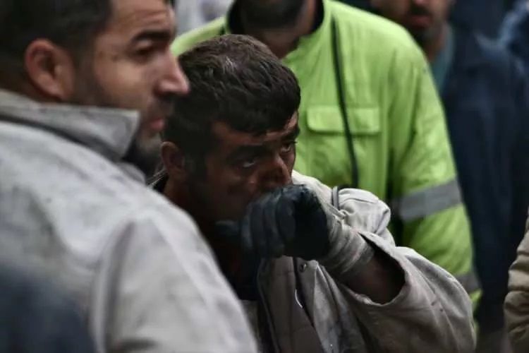 Bartın'daki maden patlamasından geriye kalan acı görüntüler! 22