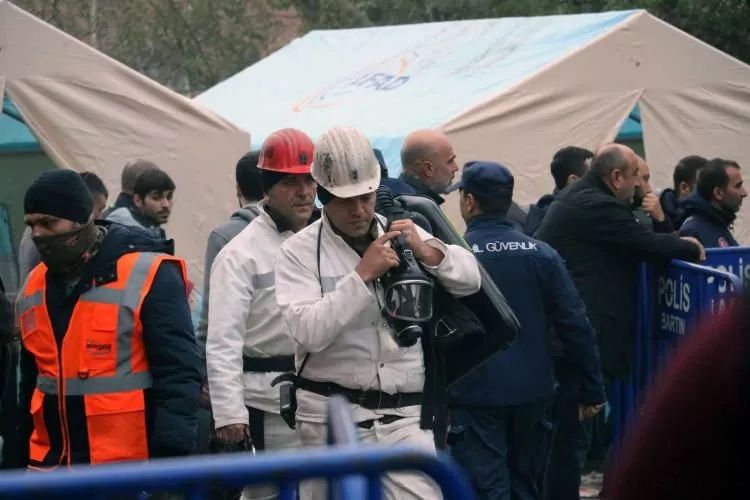 Bartın'daki maden patlamasından geriye kalan acı görüntüler! 5