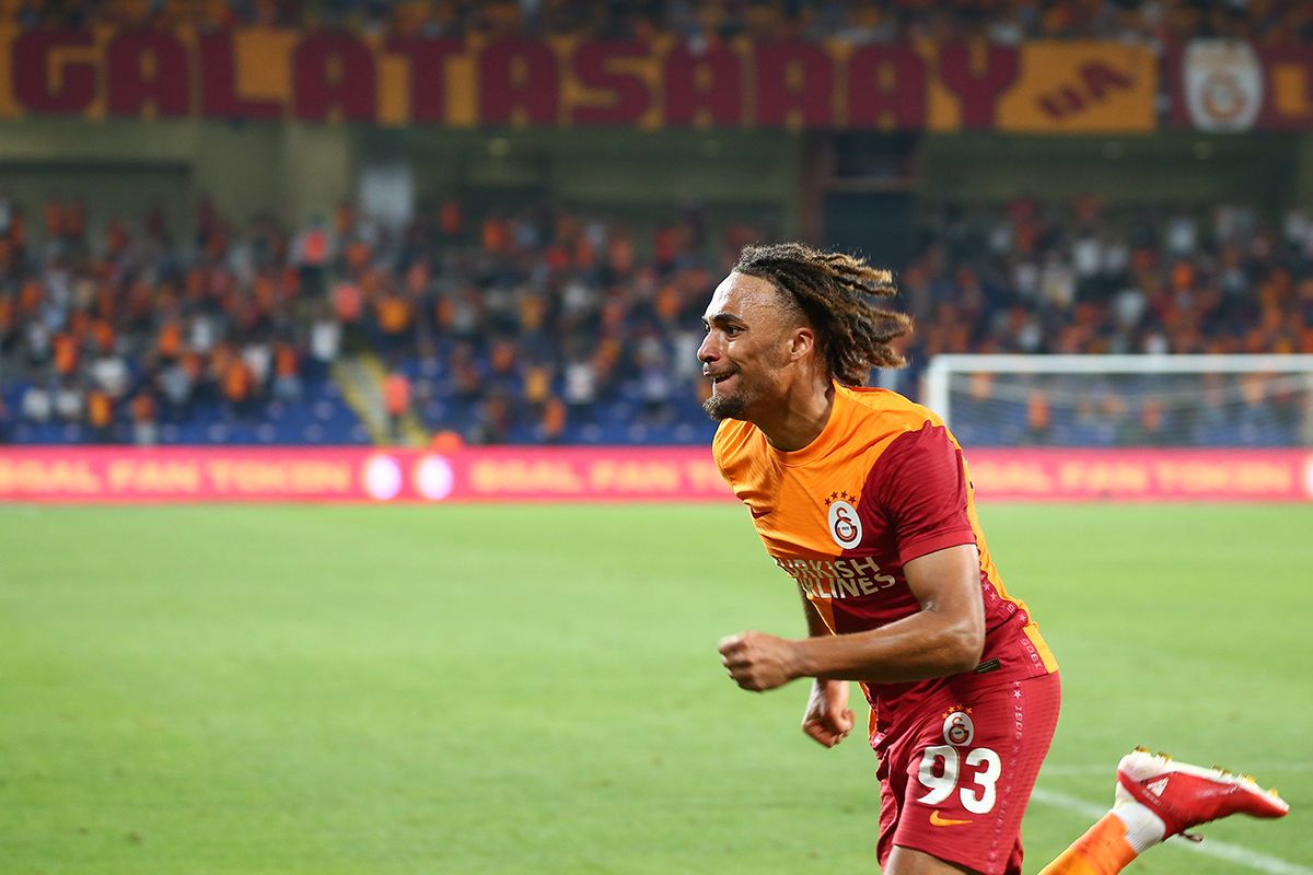 Galatasaray'da ayrılık! Tam 13 katına gidiyor... 1