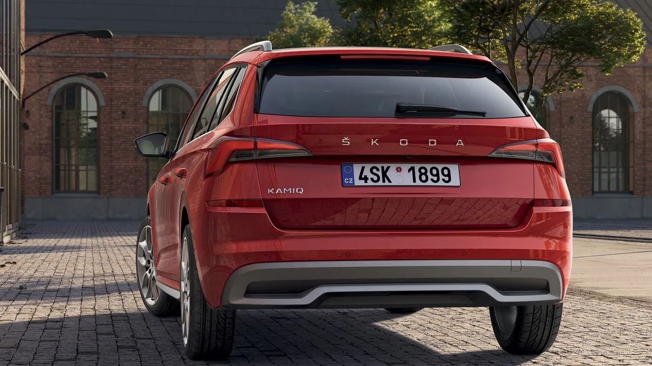 Skoda İndirimde Rekor Kırdı! Bu Fiyat Listesine Görenler İnanamadı 14