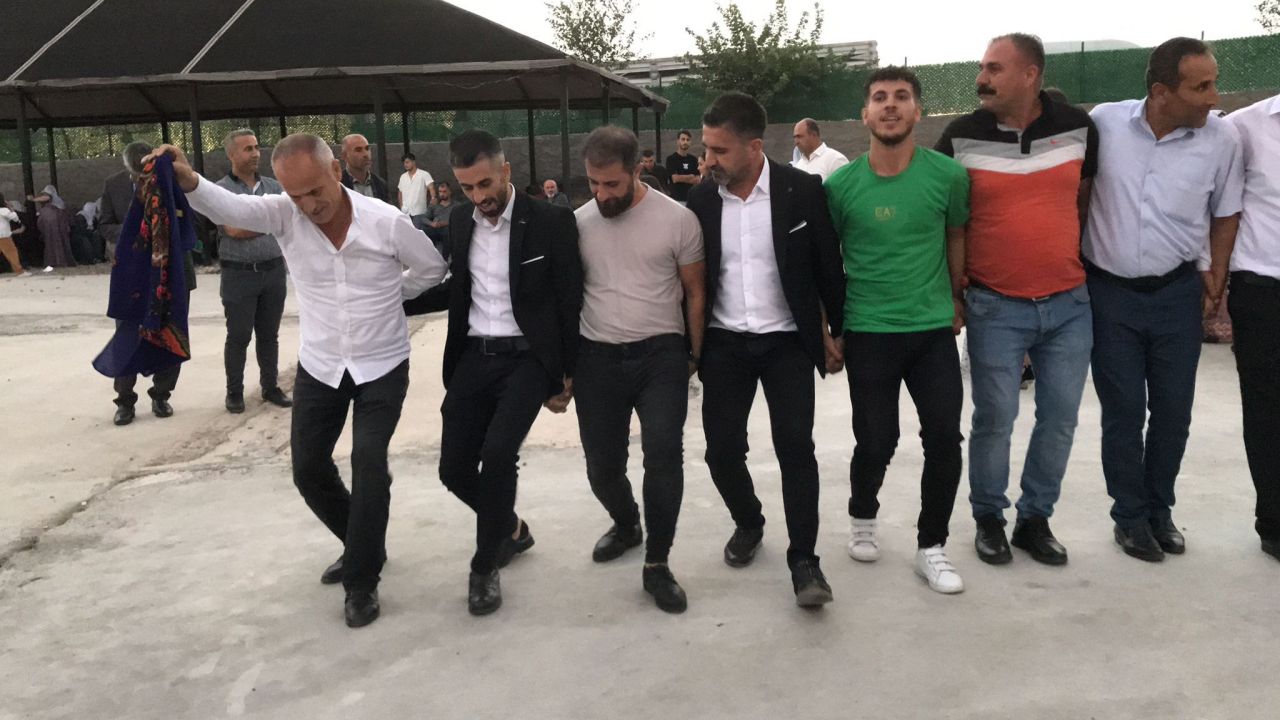 Justin Bieber'in paylaştığı Şırnaklı ‘Michael Jackson Nezir'a teklif yağıyor 3