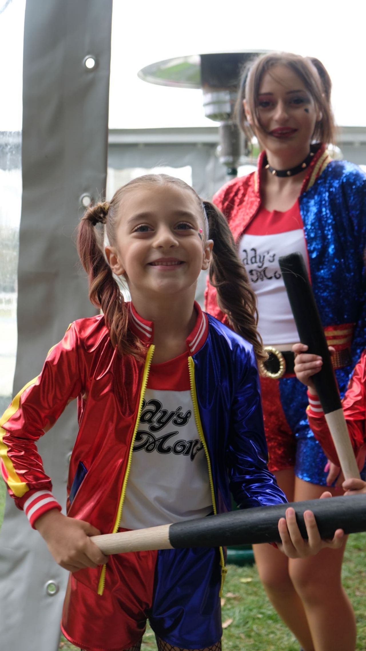 Ebru Şancı acı gerçeği yıllar sonra açıkladı: ''Kardeşimle pastaları çöpten yerdik'' 6