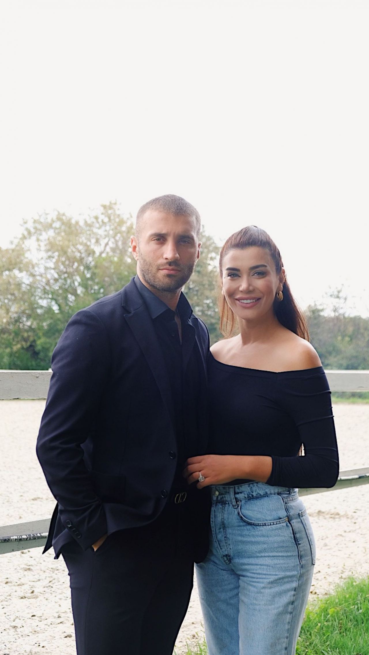 Ebru Şancı acı gerçeği yıllar sonra açıkladı: ''Kardeşimle pastaları çöpten yerdik'' 1