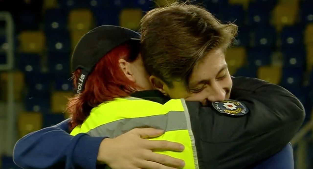 Ankaragücü-Fenerbahçe maçına damga vuran görüntü! 6
