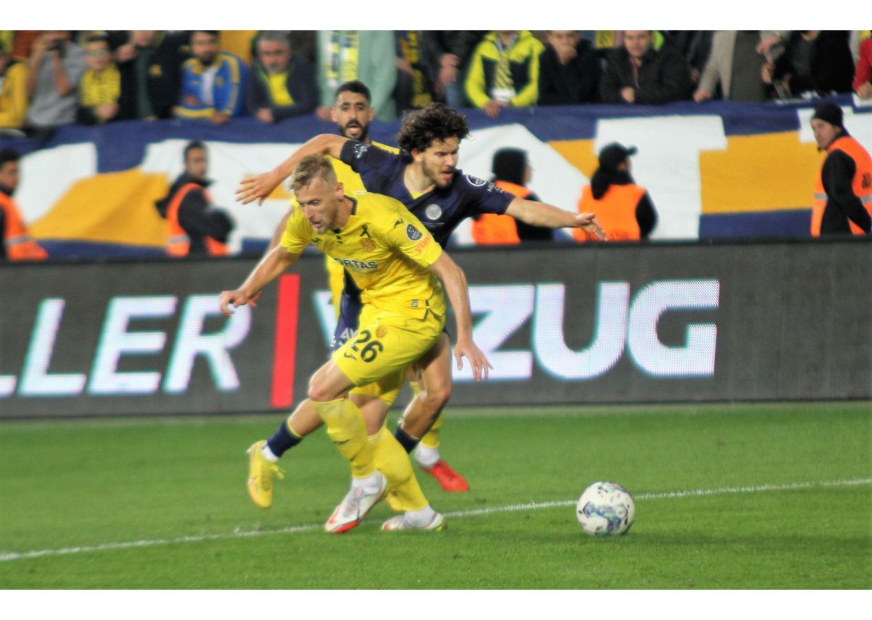 Ankaragücü - Fenerbahçe maçı geniş özeti, golleri ve maçtan unutulmaz kareler... 12