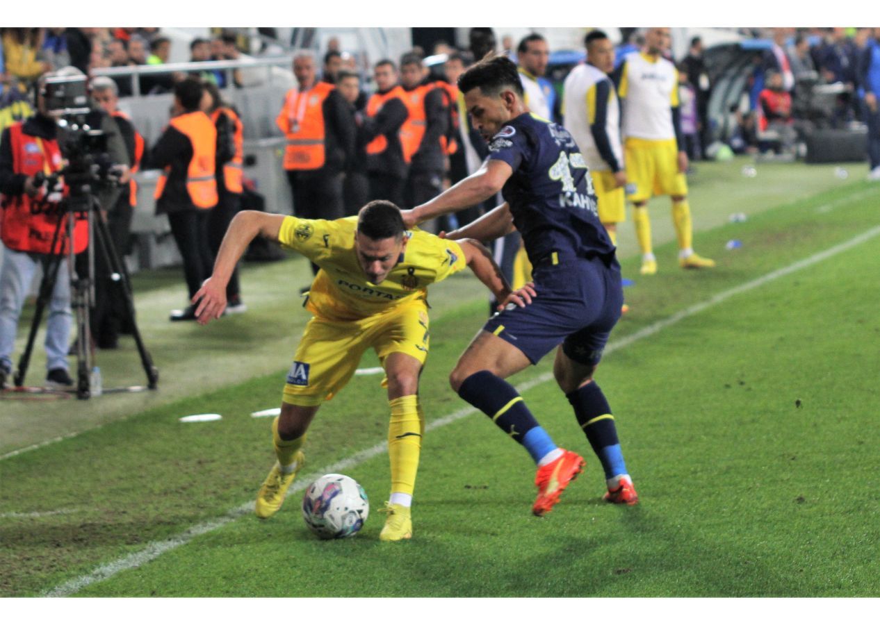 Ankaragücü - Fenerbahçe maçı geniş özeti, golleri ve maçtan unutulmaz kareler... 13